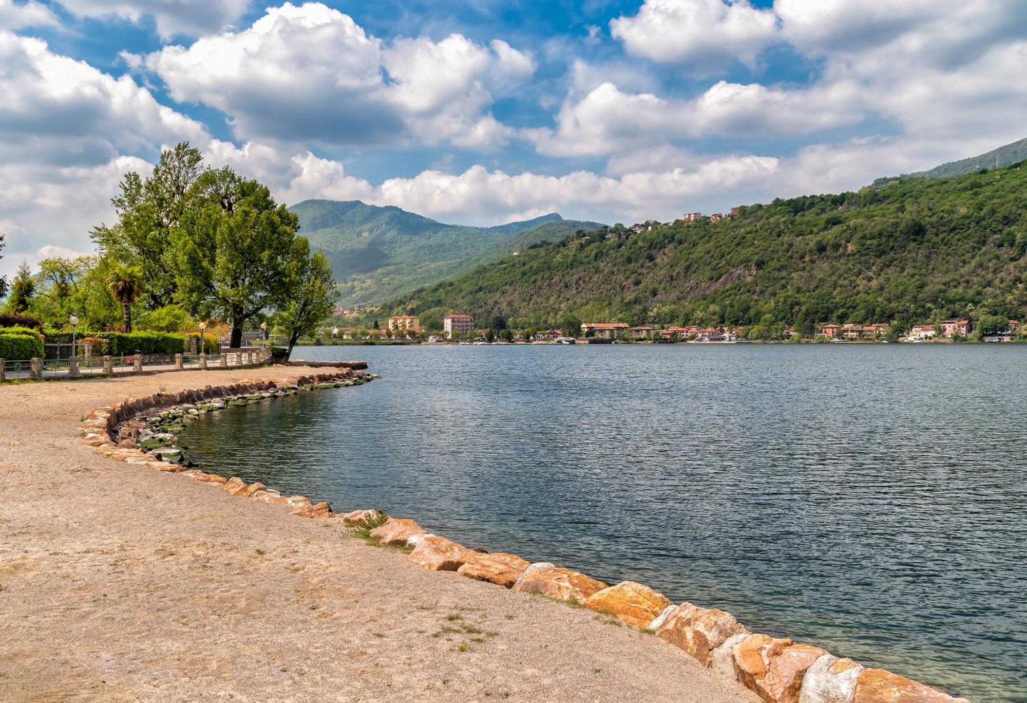 Residenza Lago Sereno Porto Ceresio Exterior photo